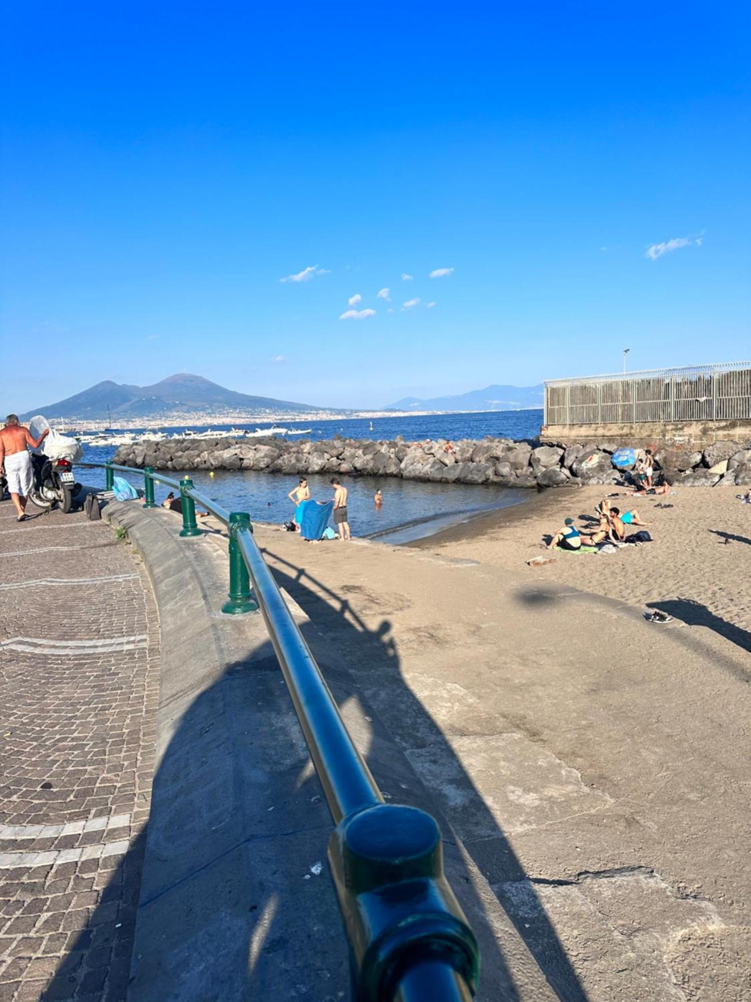 Dimora Anema E Core * Naples